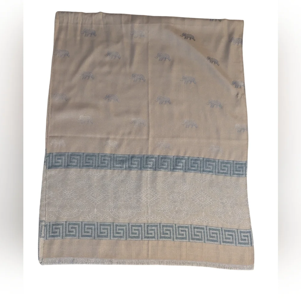 NWOT Beautiful Scarf Elephant Design Japan